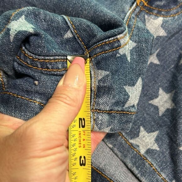 Delia’s American flag Jean shorts size 9/10 - Picture 8 of 9